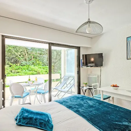 La Pomme De Pin By Interhome Appartamento