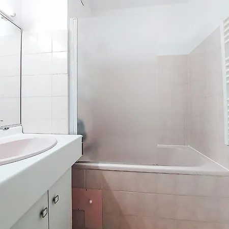 La Pomme De Pin By Interhome 아파트